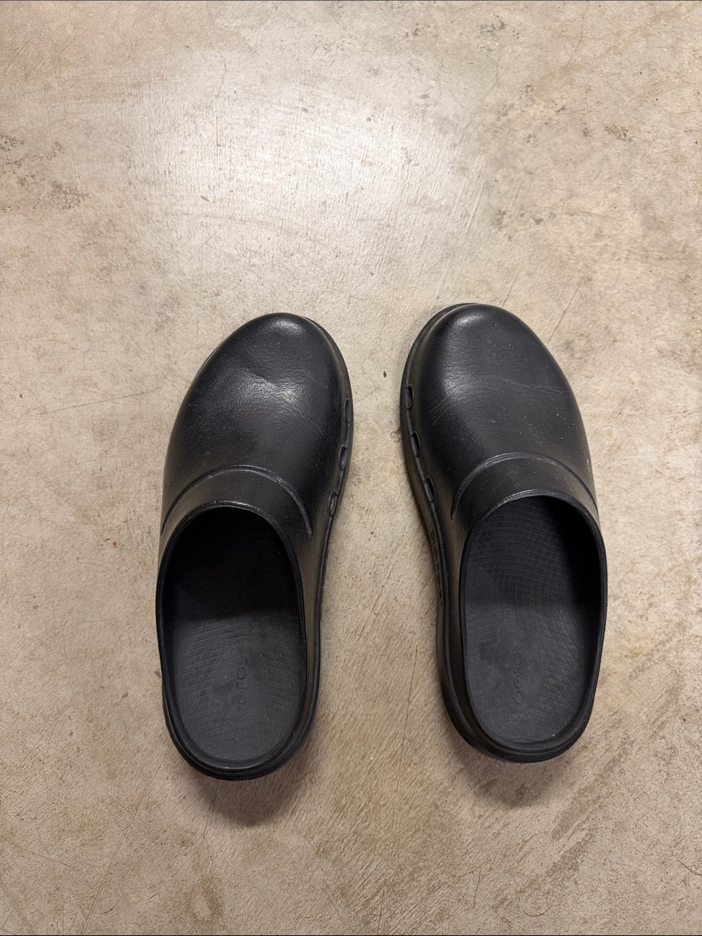OOFOS  Black Slip-On Loafers